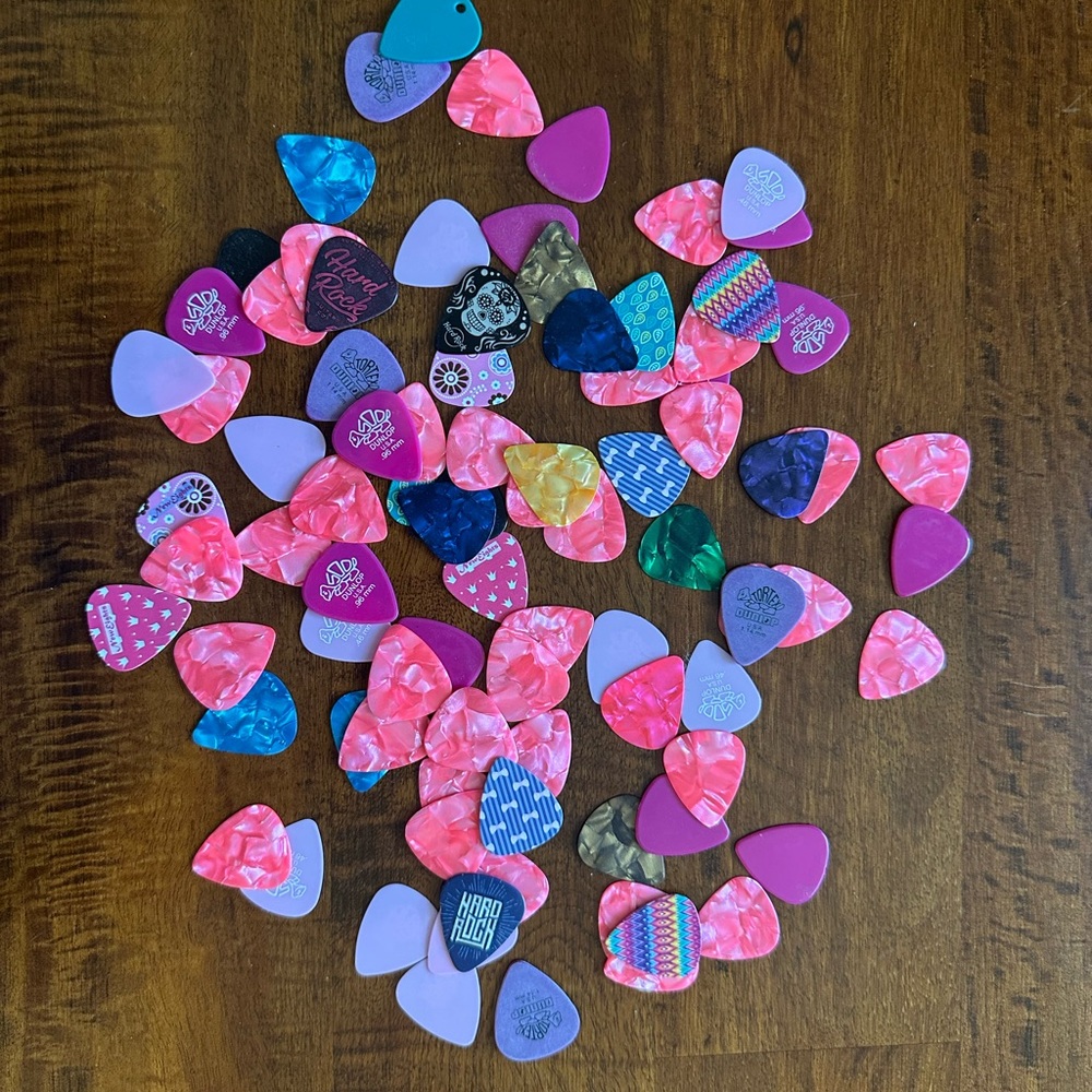 Mixed Guitar Picks Assortment - Pink, Purple, Blue, Green, Yellow